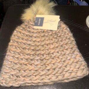 Universal Thread Pink Chunky Knit Beanie-Hand-Made, NIB